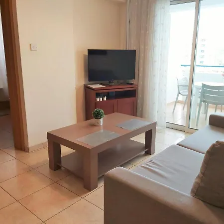 Appartement 403 Carisa Artemis Court Larnaca