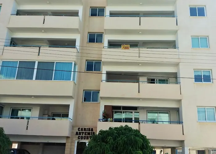 403 Carisa Artemis Court 라르나카